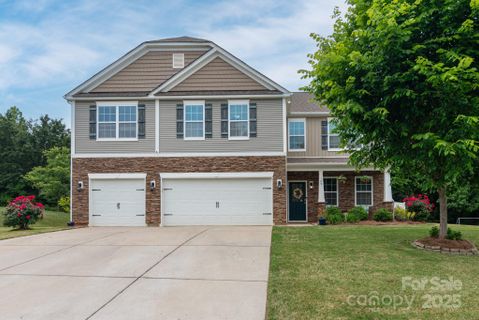 109 Meadow Stream Drive sold home in Meadow Brook Estates, Mount Holly, NC