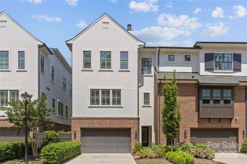4030 City Homes Place sold home in Southpark City Homes, Charlotte, NC