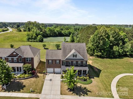 9871 Travertine Trail sold home in Waterford On The Rocky River, Davidson, NC