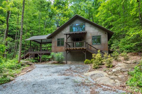 401 Winterle Road sold home in Three Creeks, Lake Lure, NC