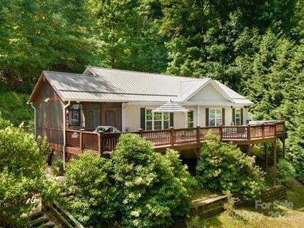 55 Christine Court sold home in Pinnacle Ridge, Waynesville, NC