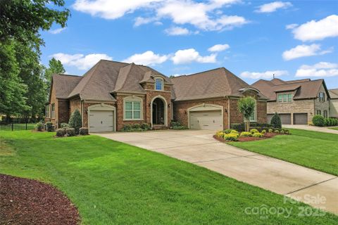 1400 Delaney Drive sold home in Bromley, Matthews, NC