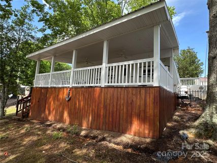 164 Dogwood Circle