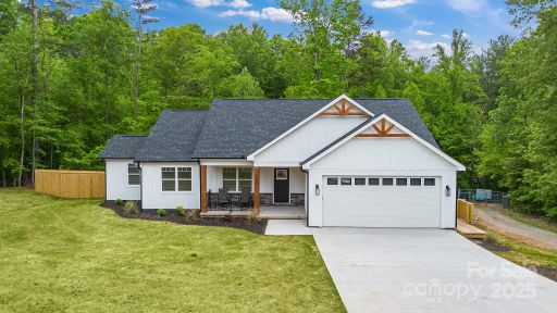 1222 Summerhill Street sold home in Summerhill, Lenoir, NC
