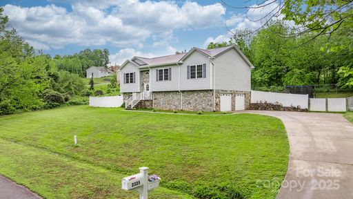 2325 Merts Way sold home in Olde Farm, Hudson, NC