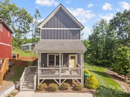 106 Wheeler Road sold home in Barkley Terrace, Weaverville, NC
