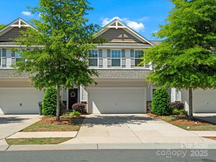 415 Tayberry Lane sold home in Pikeview Place, Fort Mill, SC