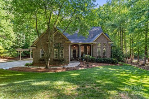131 Sierra Woods Drive sold home in Wildlife Bay, Troutman, NC