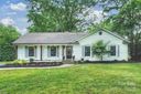 6624 Lancer Drive sold home in Charlotte, SC