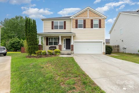 1105 Bottle Brush Lane