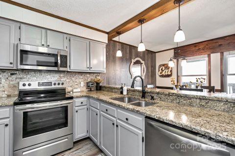 Previously sold for $214,750