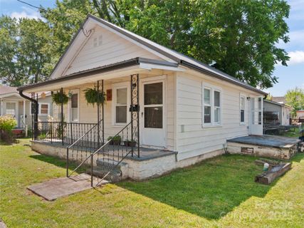 24 Liner Court sold home in Grimball Park, Waynesville, NC