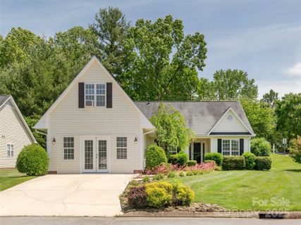 14 Stonehollow Road sold home in St Johns Commons, Fletcher, NC