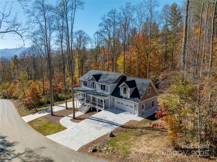 68 Bamboo Trail sold home in Ashewood, Candler, NC