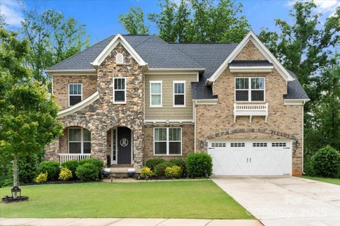 862 Kathy Dianne Drive sold home in The Retreat At Rayfield, Fort Mill, SC