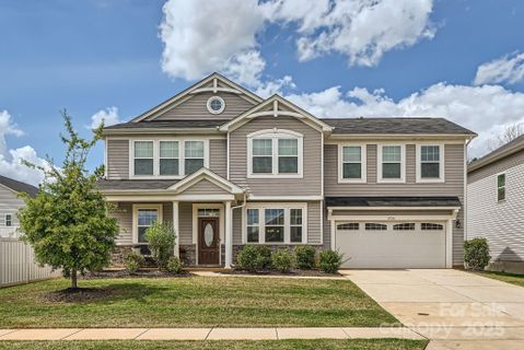 8726 Addingham Drive sold home in Meridale, Charlotte, NC