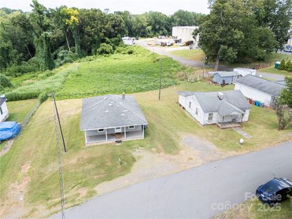 206 13th Street pending home in Riverside Drive, Belmont, NC