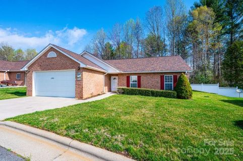 1265 Wexford Village Circle sold home in Wexford Village, Lenoir, NC