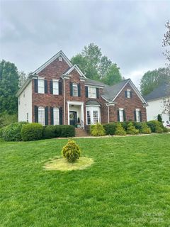 194 Castles Gate Drive sold home in Morrison Cove, Mooresville, NC