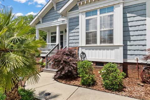 1201 Pegram Street