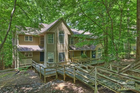 6016 Gray Gate Lane sold home in Bennington Woods, Charlotte, NC