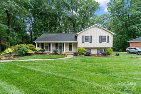6208 Rocky Falls Road