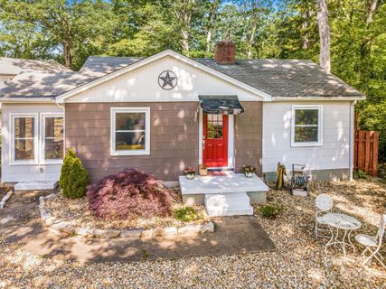 139 Beverly Road sold home in Beverly Hills, Asheville, NC