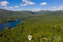 27 Hawk Mountain Road sold home in Lake Toxaway, SC