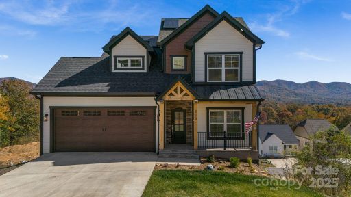 203 Boleyn Drive sold home in Tudor Croft, Black Mountain, NC
