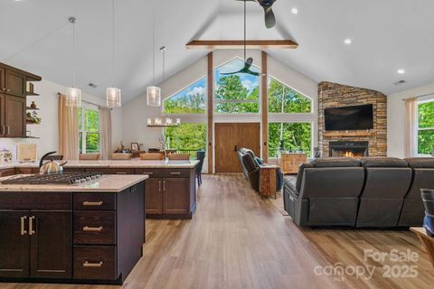 143 Burnside Trail sold home in Twin Brooks, Hendersonville, NC