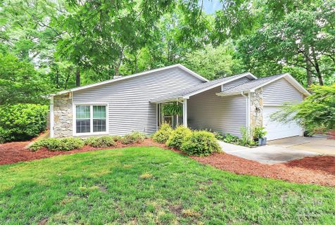 3708 Sweetgrass Lane sold home in Cedar Woods, Charlotte, NC