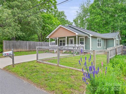 152 Marietta Street sold home in Biltmore Heights, Asheville, NC