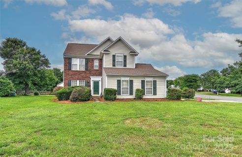 7007 Broad Leaf Court sold home in Oak Grove, Indian Trail, NC