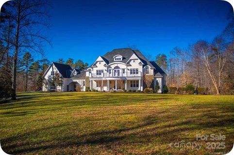 450 Greywalls Lane