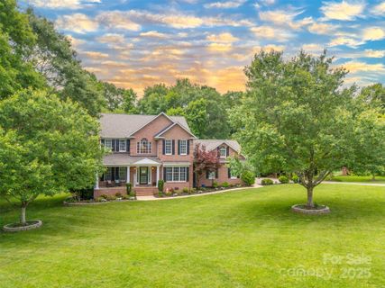144 Chickasaw Drive sold home in Homestead Acres, Shelby, NC