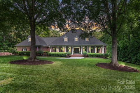 4920 Parview Drive sold home in Carmel Estates, Charlotte, NC