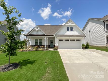 2048 Turnsberry Drive