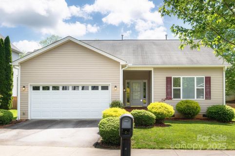 22 Scottish Circle sold home in Skyland Knoll, Asheville, NC
