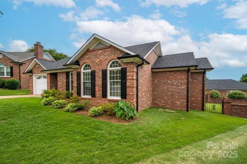 1909 Wexford Court sold home in Wexford On Hudson, Gastonia, NC