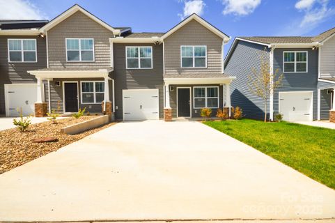 64 Cain Hollow Way