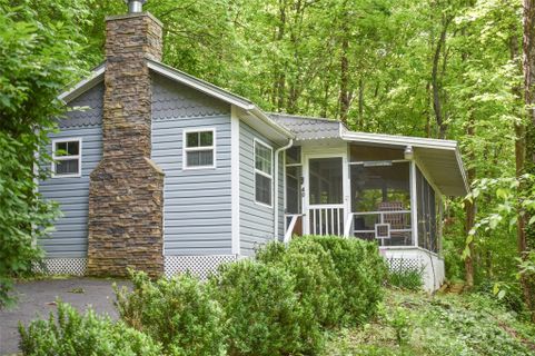 40 Bear Cove Circle sold home in Bear Cove, Bryson City, NC