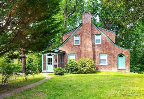 135 Tacoma Circle sold home in Montford Hills, Asheville, NC