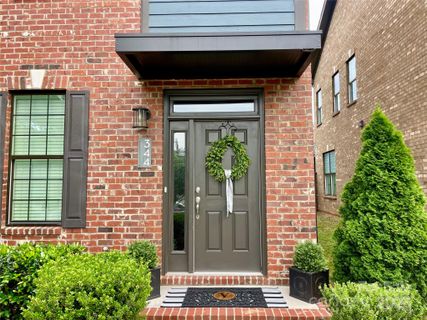 344 Linestowe Drive sold home in Aberfoyle, Belmont, NC