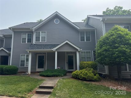 2958 Iron Gate Lane sold home in Firethorne, Charlotte, NC