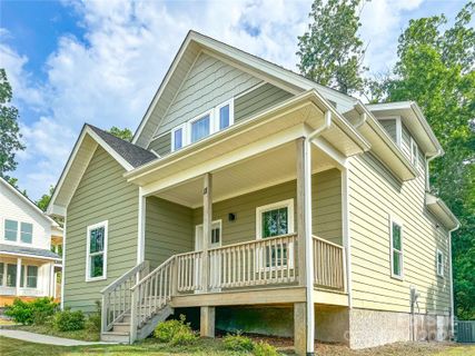 11 Berry Crest Lane sold home in Winterhawk, Arden, NC
