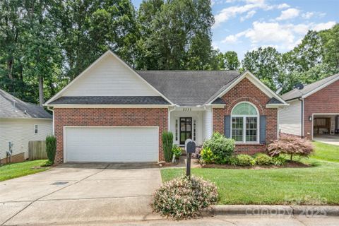 2333 Wednesbury Court sold home in Salem Creek, Kannapolis, NC