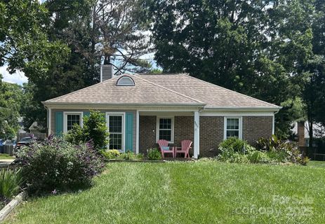 7607 Swedish Ivy Lane sold home in Morris Farms, Charlotte, NC