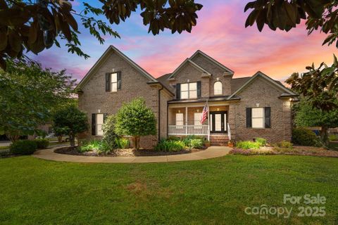 389 Ponderosa Circle sold home in Lake Norman Bonanza, Mooresville, NC