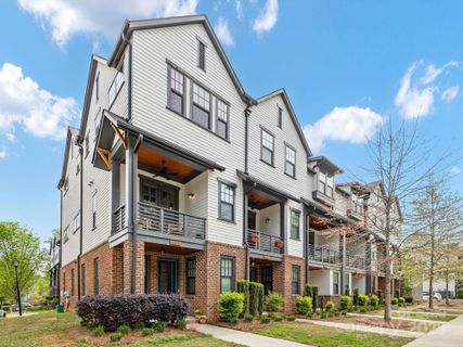 933 E 36th Street sold home in Spencer Towns, Charlotte, NC