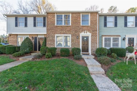 9464 Lexington Circle sold home in College Downs, Charlotte, NC